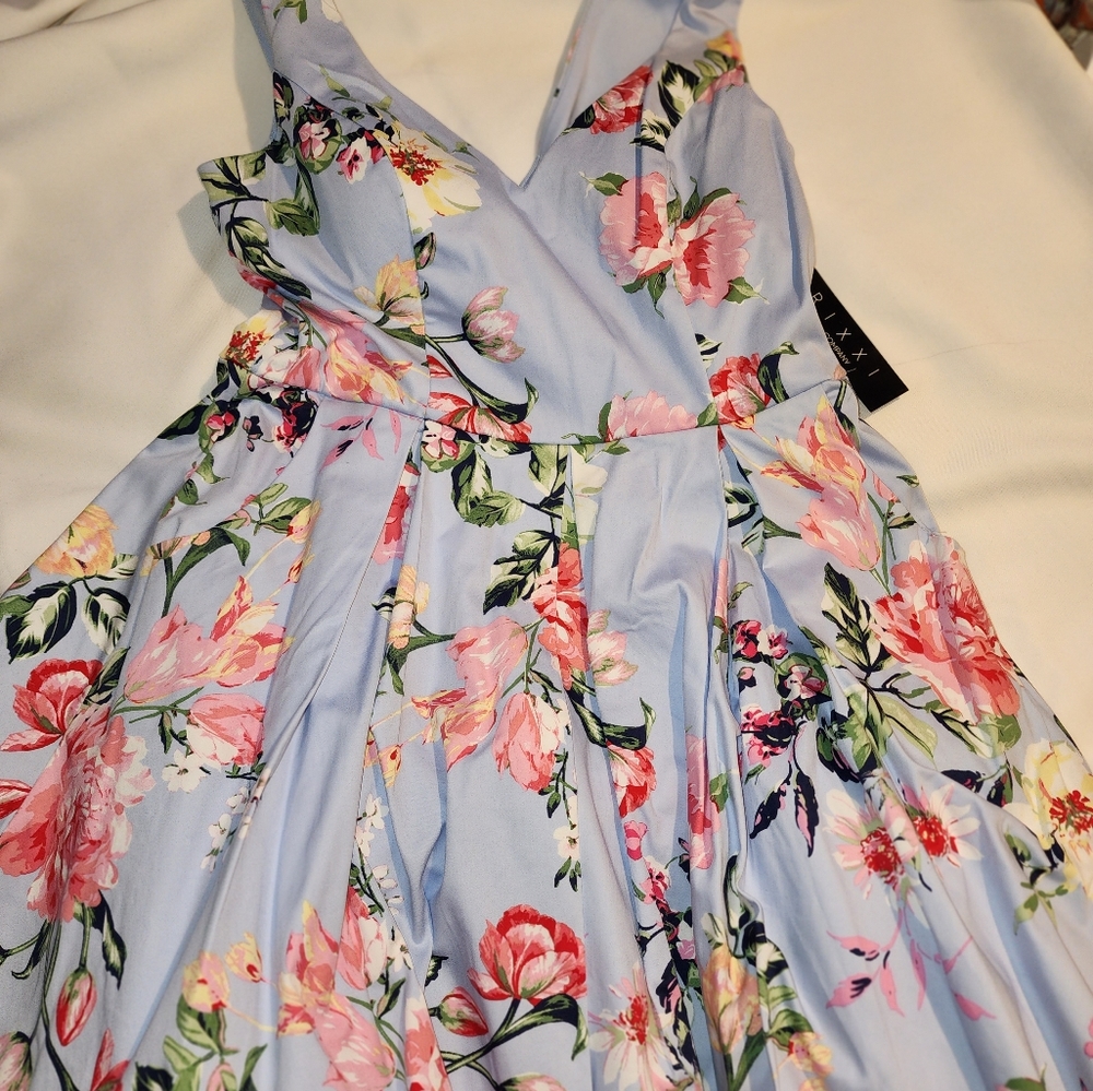 Floral dress NWT